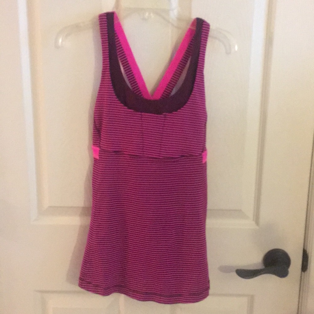Lululemon tank